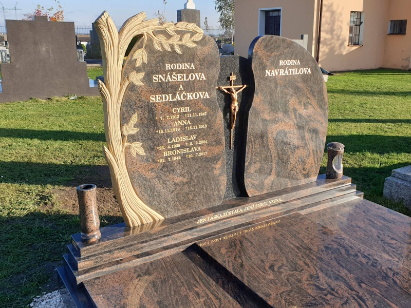 Výroba luxusní hrobky Olomouc